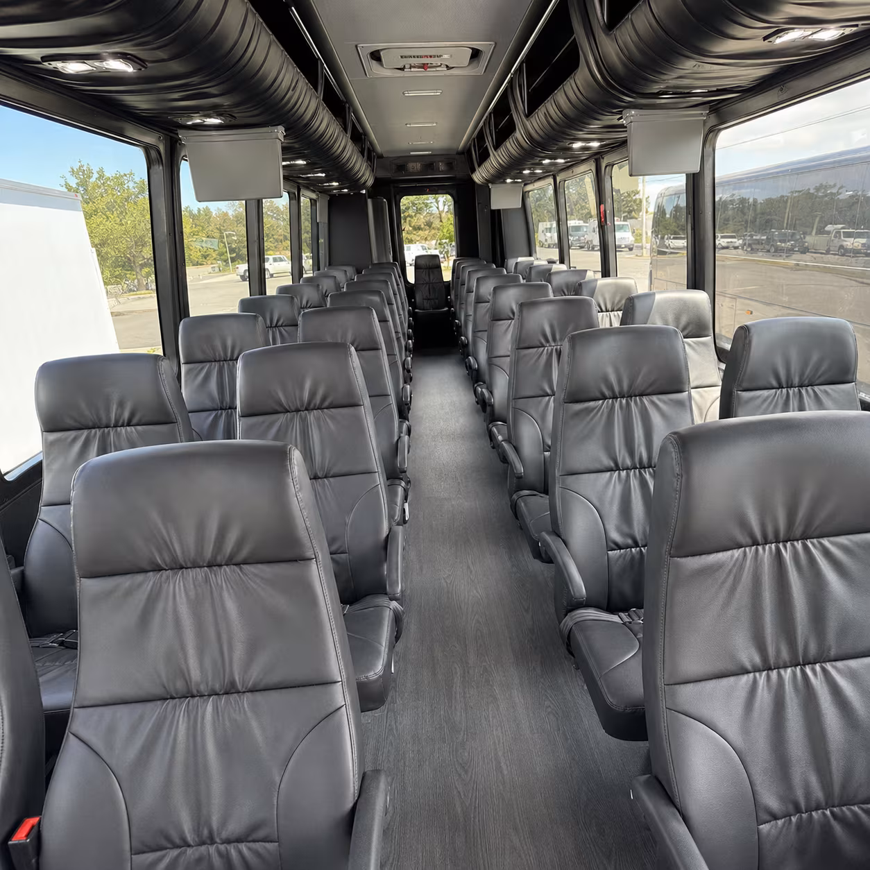 hayward bus rentals for california road trips and oregon travel