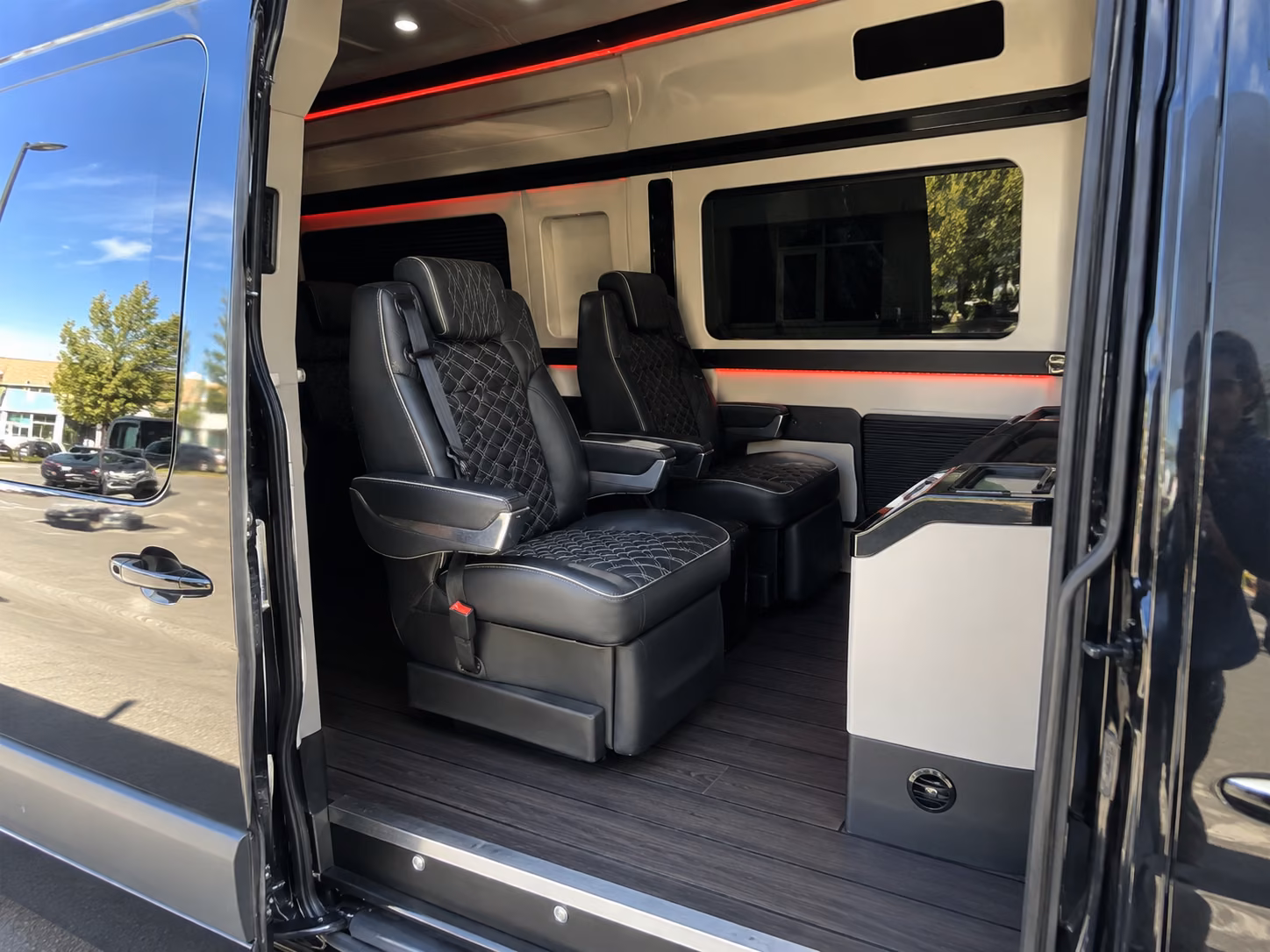 rent a bus for live music and private events around hayward